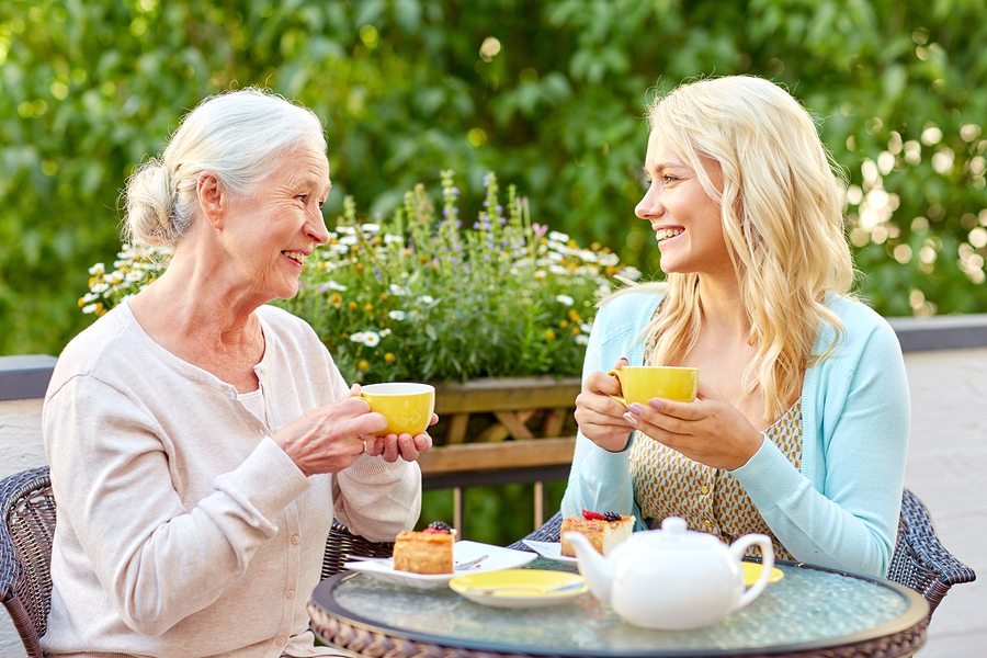 Caregiver in Seneca SC: Tips for Eating Out with Diabetic Seniors